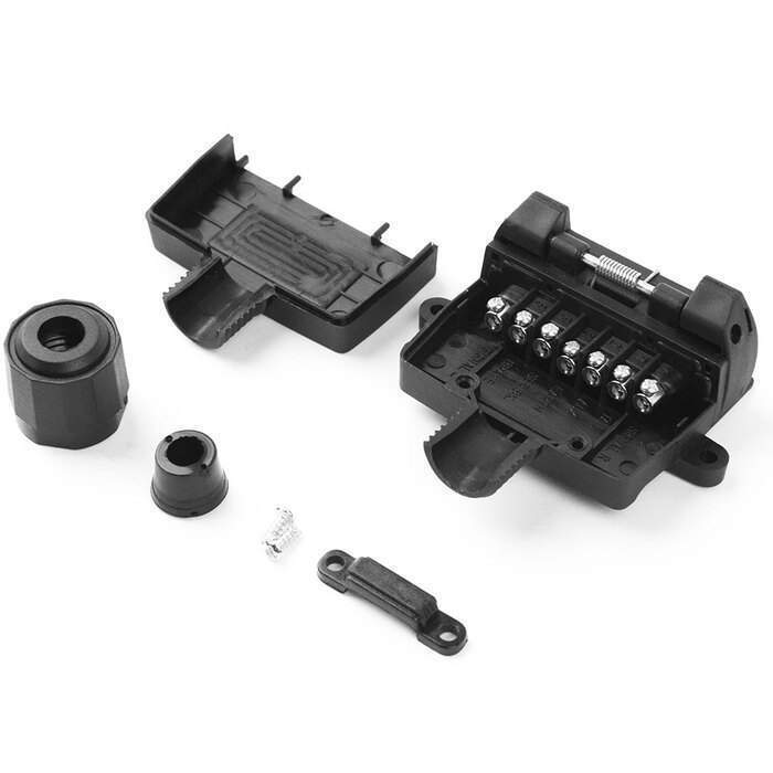 7 Pin Flat Trailer Plug Socket - Image 6