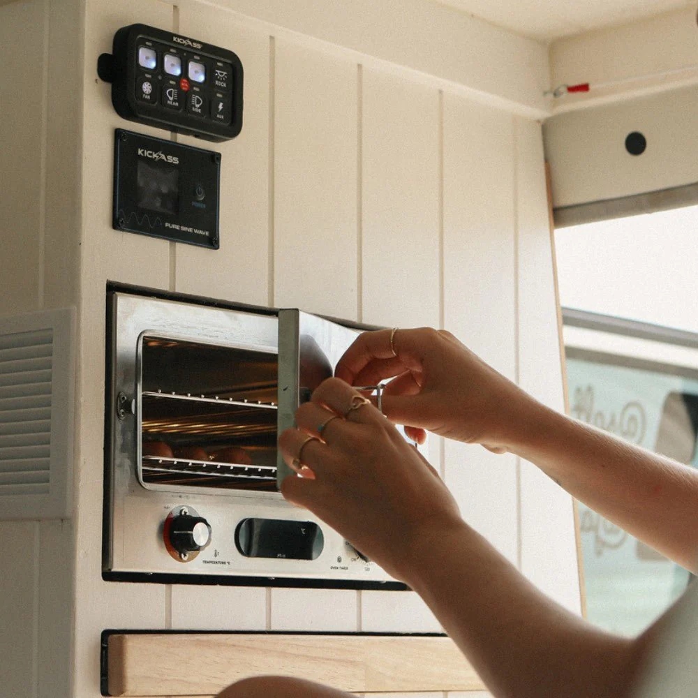 KickAss 12V 130W Portable Travel Oven with Glass Door & Thermometer - Image 2