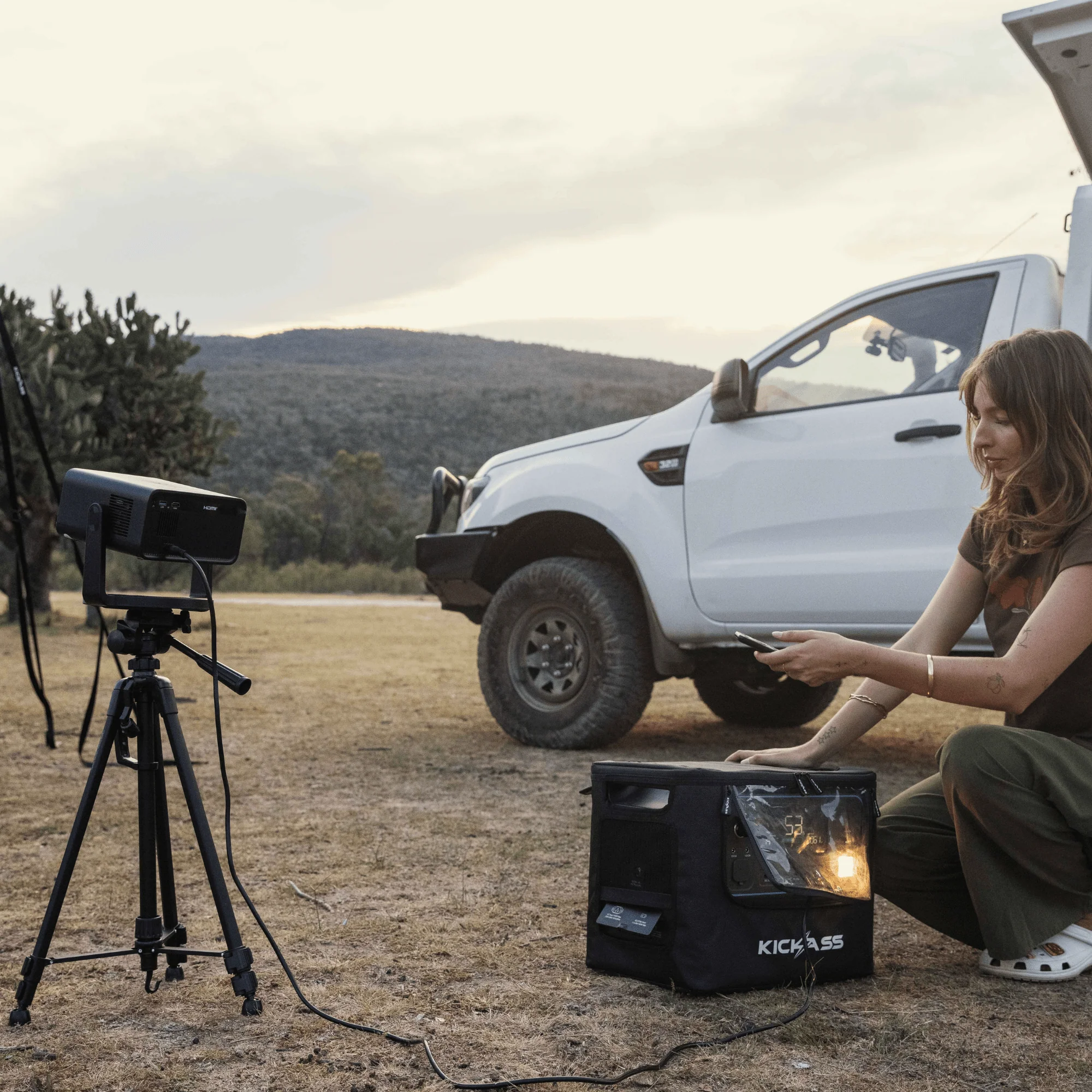 Kickass 12V FHD Outdoor Cinema Smart Projector - Image 2