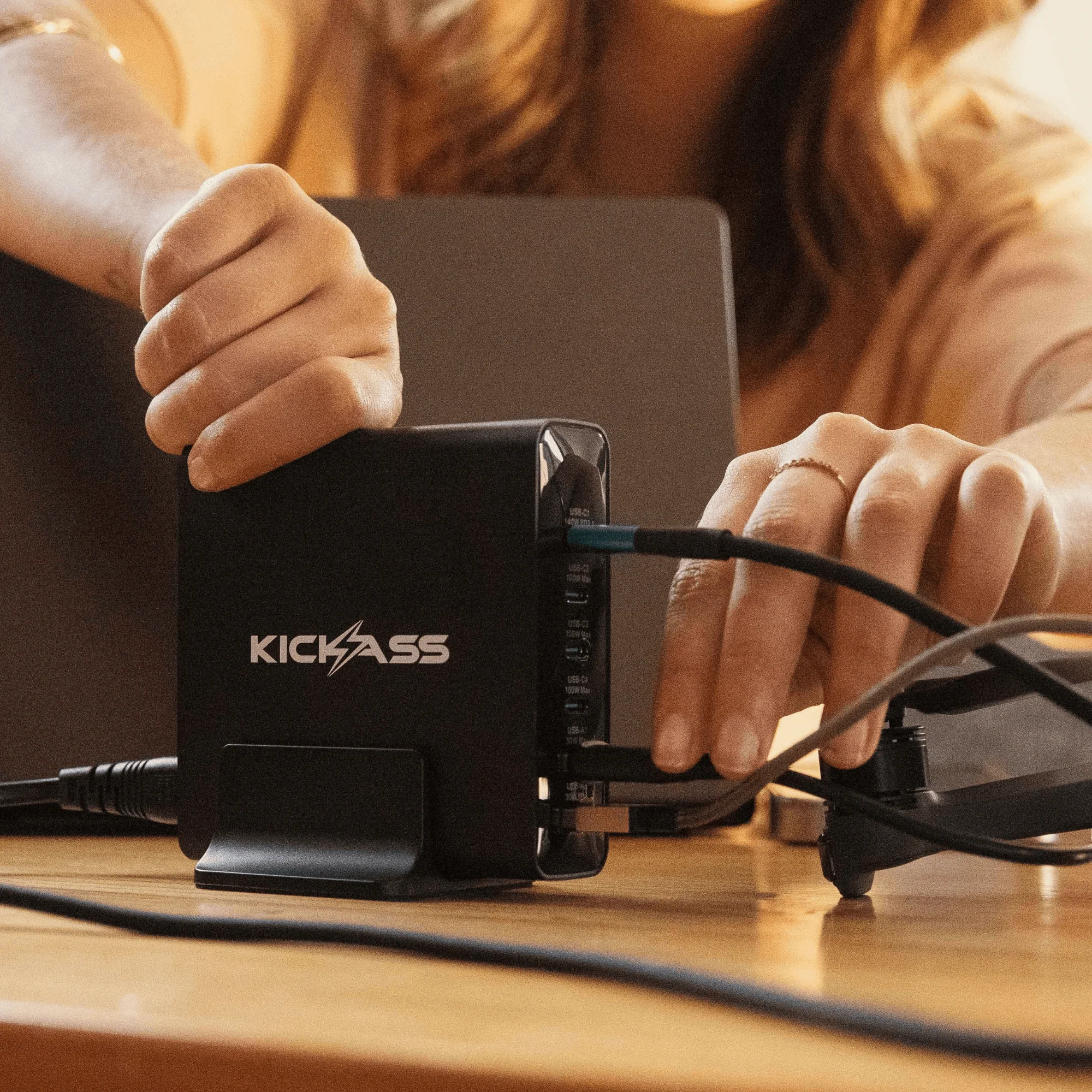 KickAss 240W GaN USB-C PD Fast Charger - Image 2